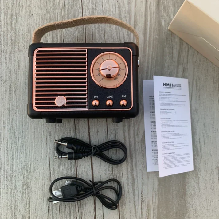 LydBox™ – Kompakt Retro Højtaler - Image 6