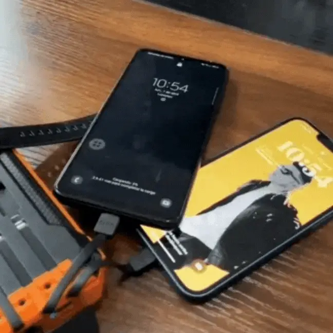 SolKraft™ – Solcelle-Powerbank - Image 5